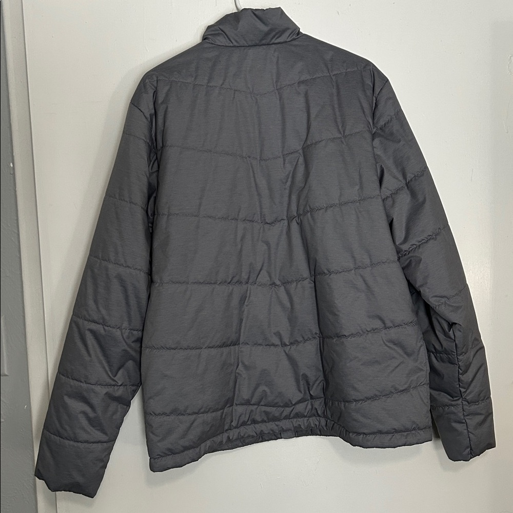 North Face Puffer Jacket - Picture 4 of 4